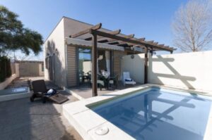 Chalet House en Oliva