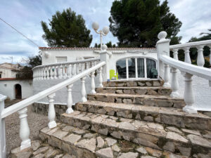 Chalet House en Denia