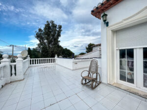 Chalet House en Denia