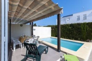 Chalet House en Oliva