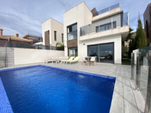 Chalet Independiente en Finestrat