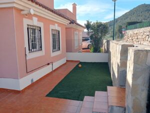 Chalet Independiente en Polop