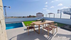 Chalet Independiente en San Miguel de Salinas