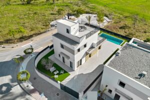 Chalet Independiente en San Miguel de Salinas